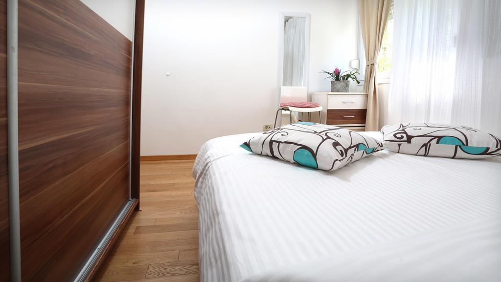Apartment Peni Split Zewnętrze zdjęcie